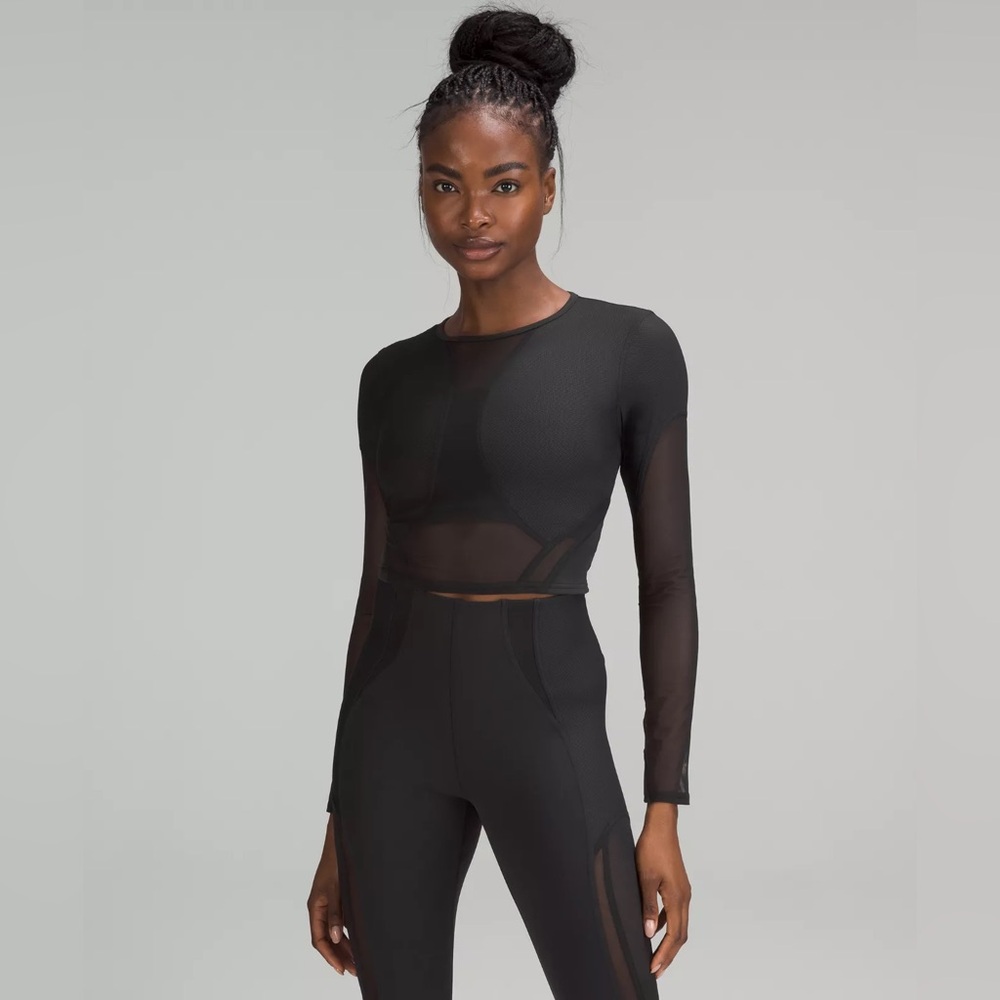 💕NWT Mesh Panelled Training Long Sleeve Shirt Black Size 4 💕